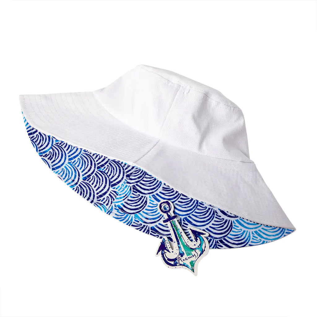 AnemosS White Women's Hat