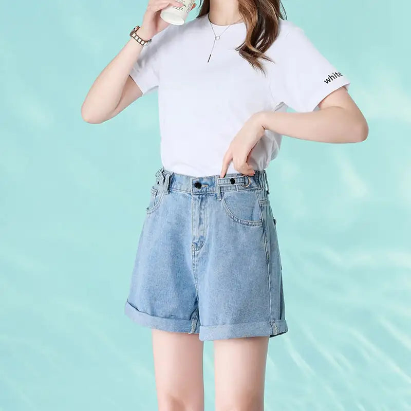 Women's Slim Elastic Waist Denim Shorts