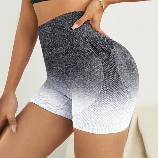 Gradient Seamless Breathable Women's Sweatproof Shorts