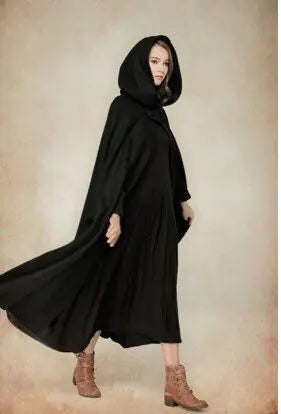 Four-Color Hooded Tie Shawl